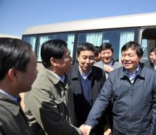 ʡί��ί������(w��)��ʡ�L(zh��ng)���ڃ�ҕ�칫˾��߅�վ